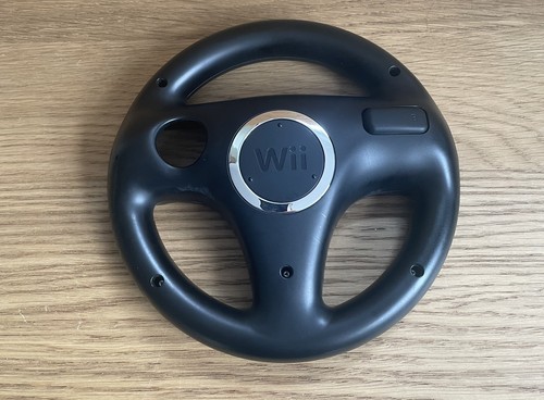 Volante nero ufficiale